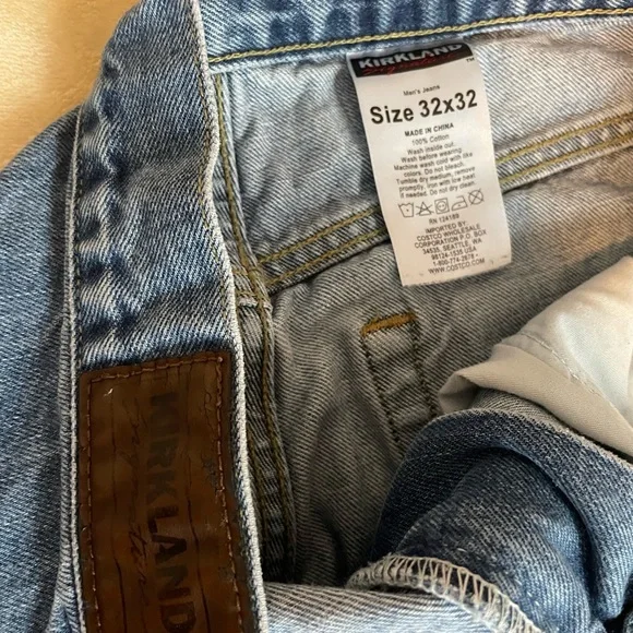 Mens 32x32 Kirkland Signature Blue Denim Jeans - Picture 3 of 4